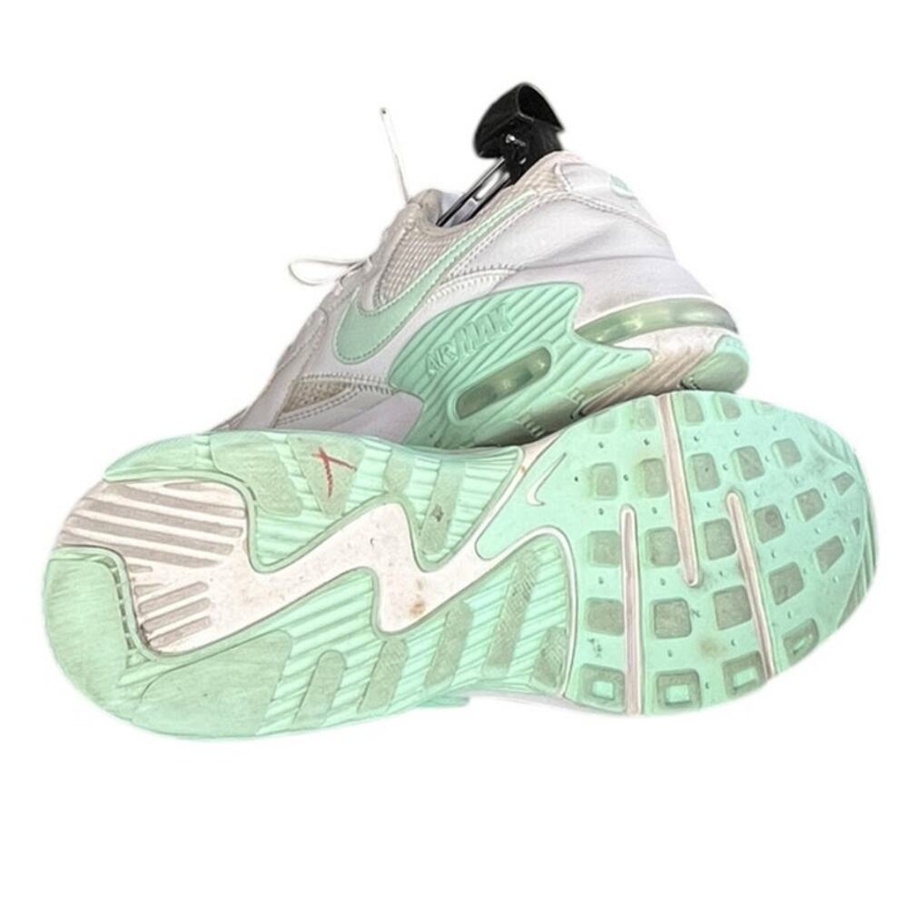 Womens Nike Air Max Excee FZ3769-100 Leather Athletic Sneaker Size 8.5 White - Picture 5 of 6